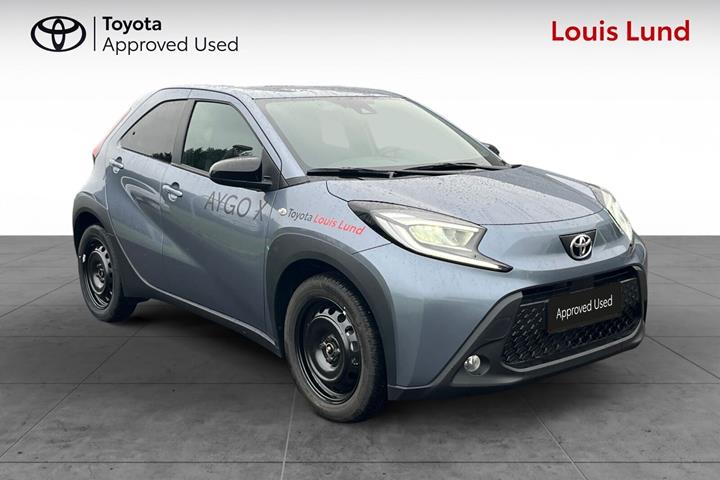 Grå Toyota Aygo X fra 2024