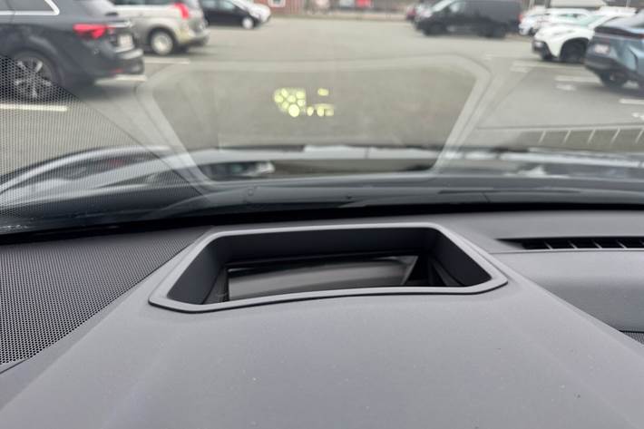 Sort Lexus RZ fra 2025