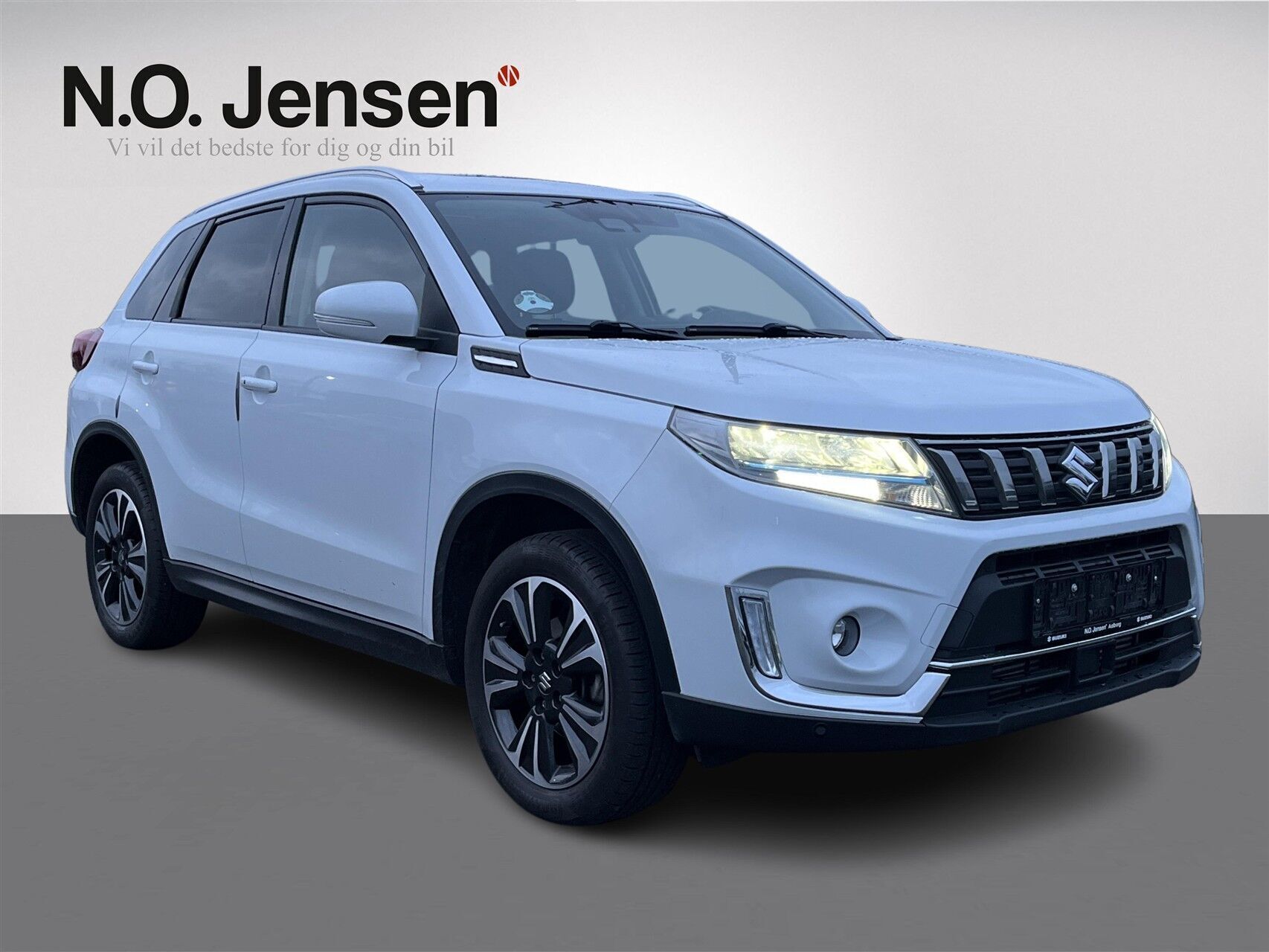 Suzuki Vitara 1,4 Boosterjet  Mild hybrid Adventure 129HK 5d 6g