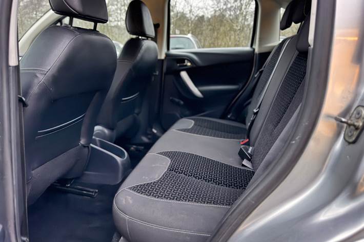 Grøn Citroën C3 fra 2012