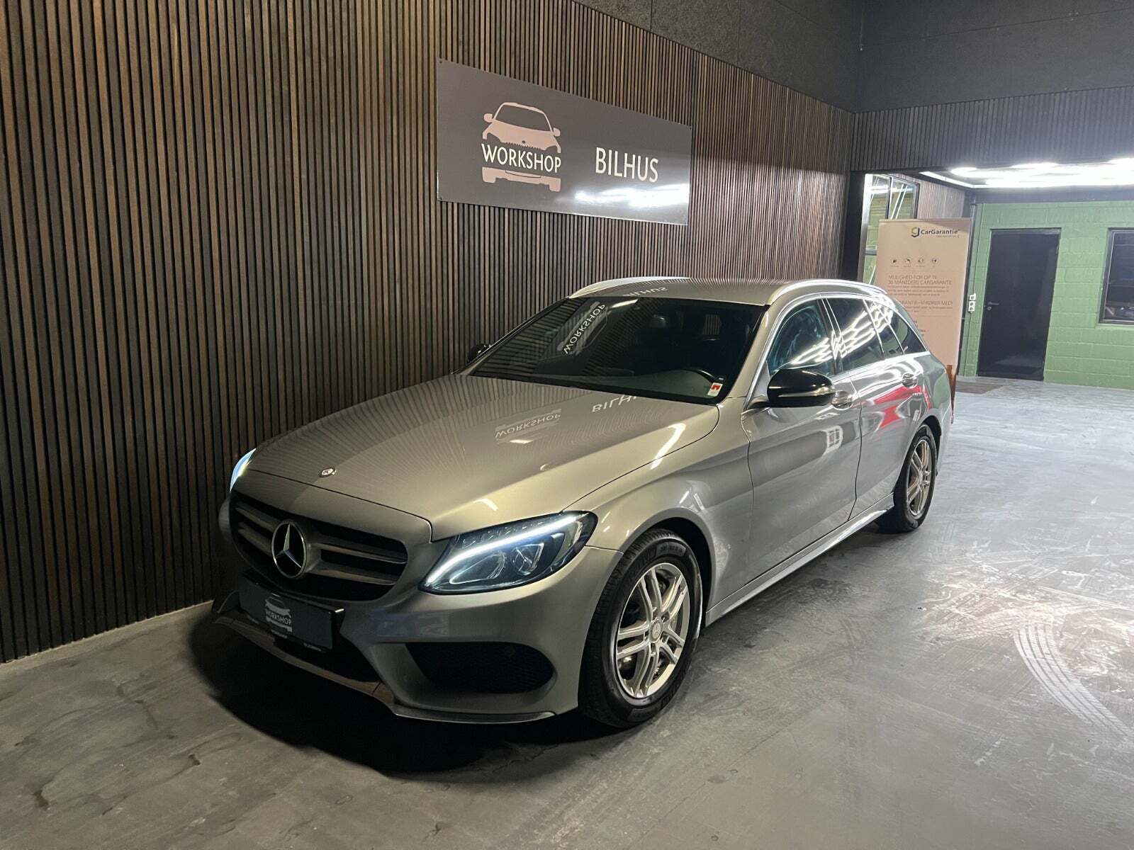 Mercedes C200 2,0 AMG Line stc. aut.