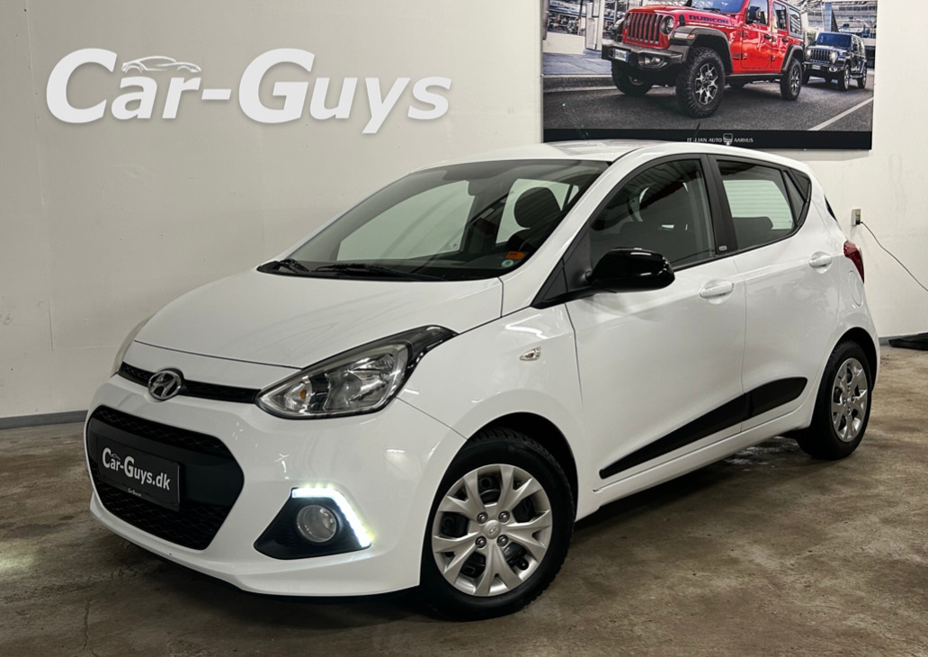 Hyundai i10 1,0 Black Line