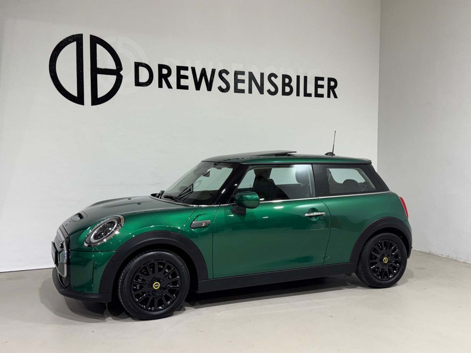 Mini Cooper SE Classic