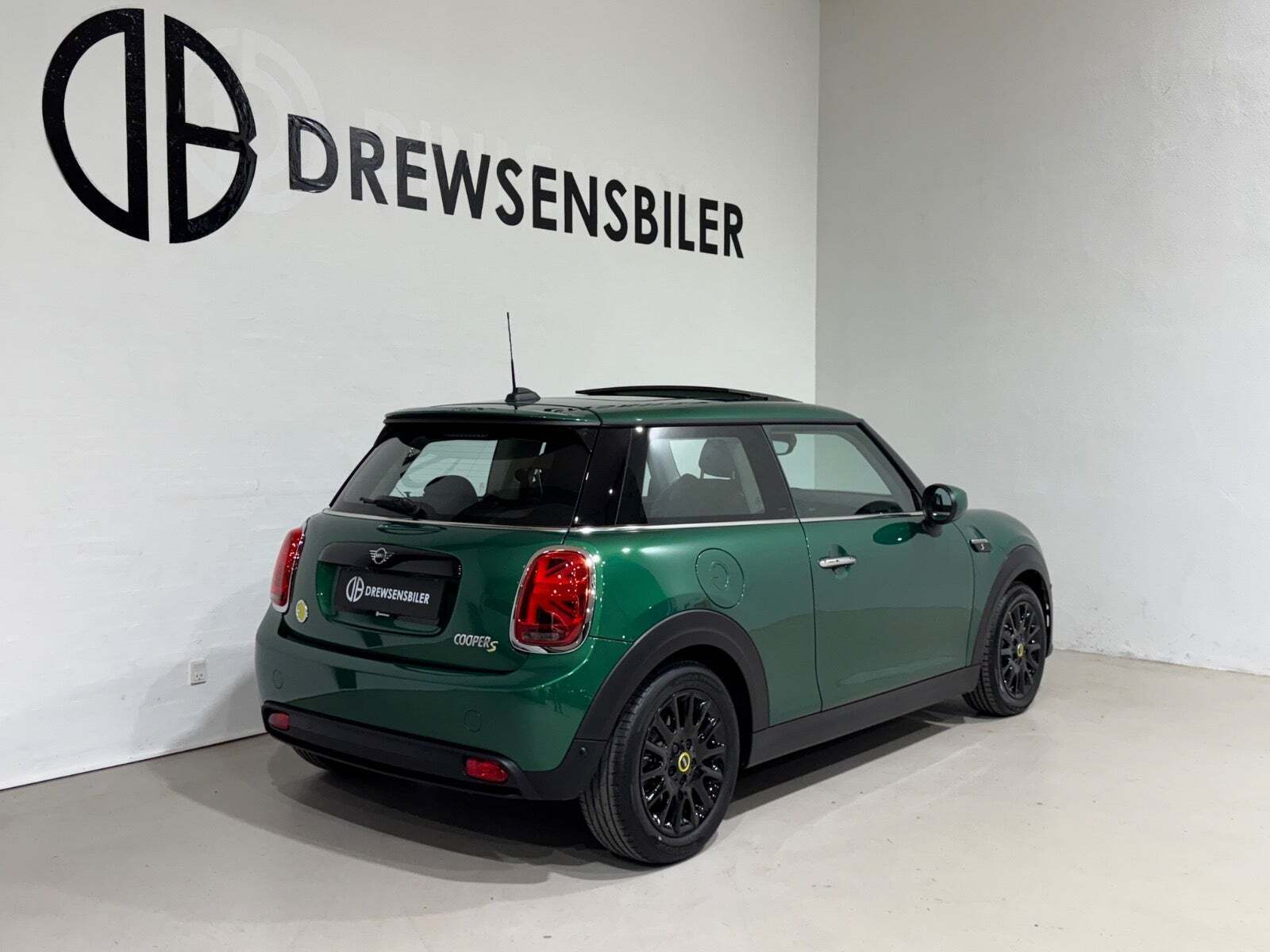 Mini Cooper SE Classic