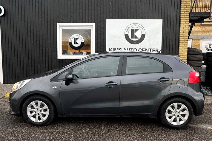 undefined Kia Rio fra 2015