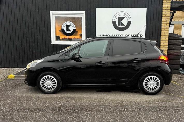 undefined Peugeot 208 fra 2019