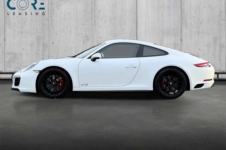 Hvid Porsche 911 Carrera GTS fra 2018