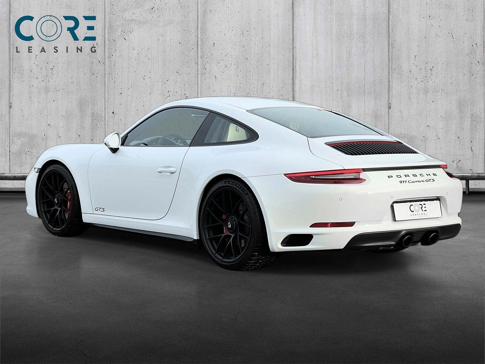 Hvid Porsche 911 Carrera GTS fra 2018