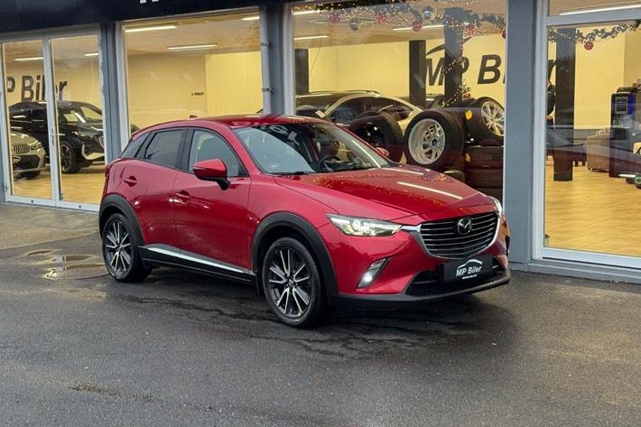 Rød Mazda CX-3 fra 2018