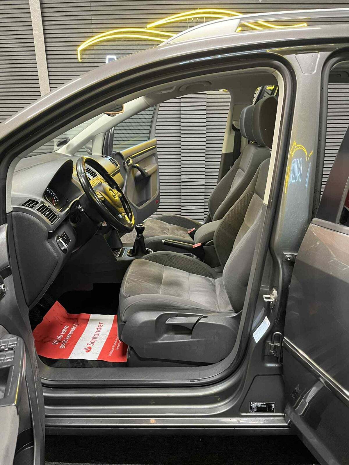 VW Touran 1,4 TSi 140 Highline 7prs