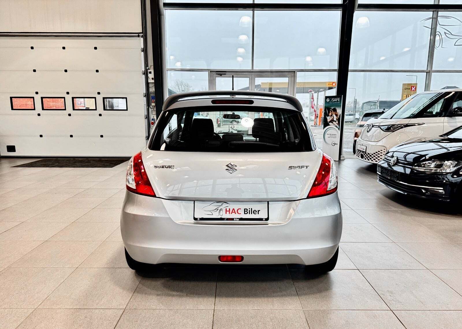 undefined Suzuki Swift fra 2011