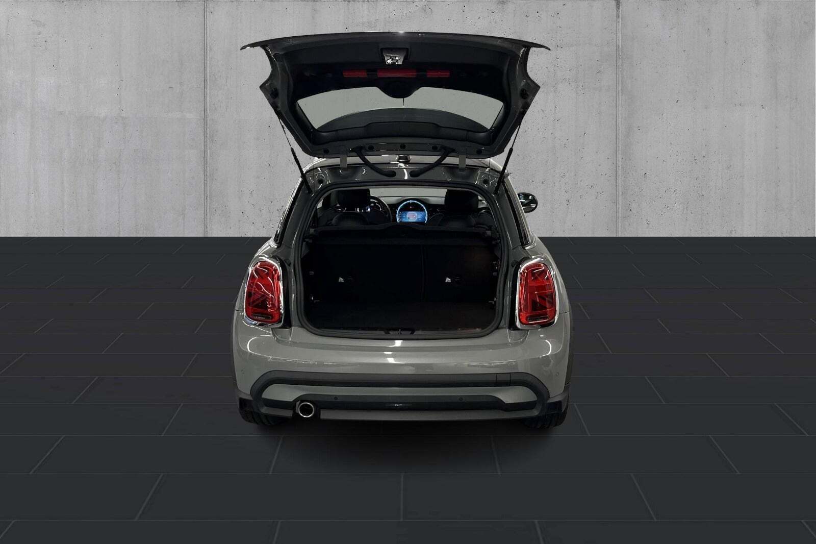 Grå Mini Cooper fra 2021