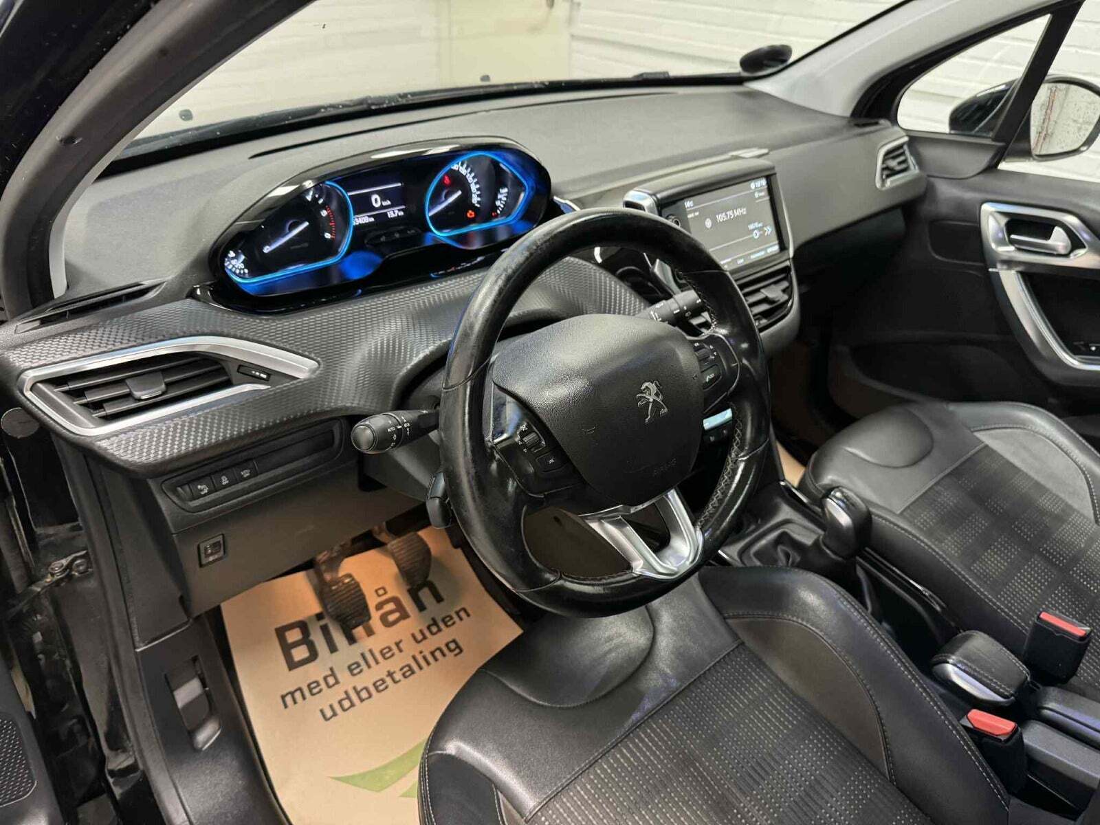 Peugeot 2008 1,6 BlueHDi 100 Allure Sky