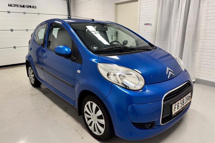 Blå Citroën C1 fra 2011