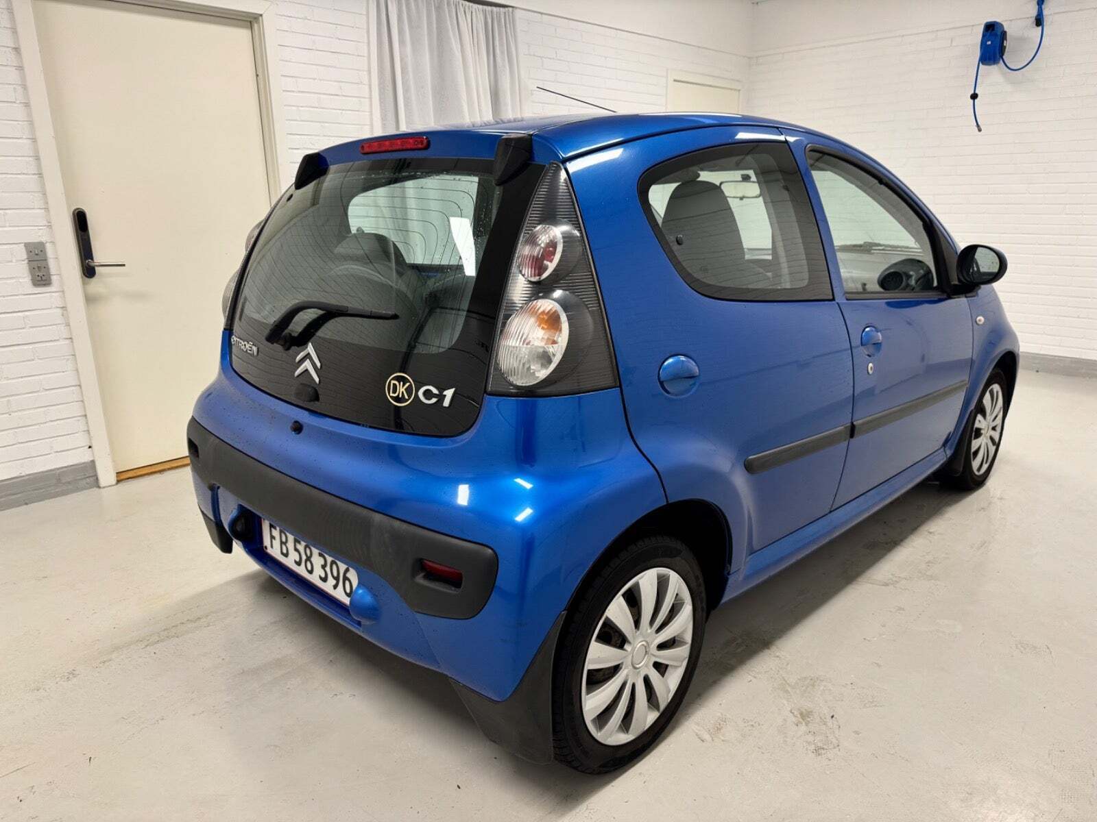 Blå Citroën C1 fra 2011