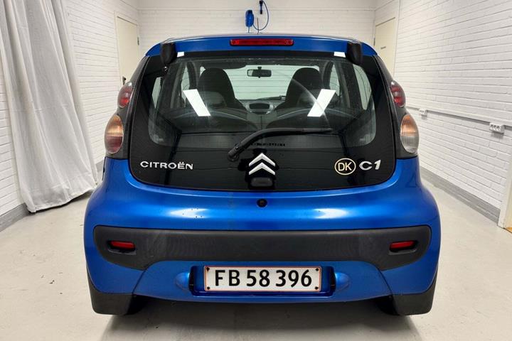 Blå Citroën C1 fra 2011