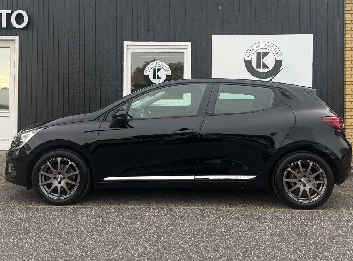 Renault Clio V 1,6 E-Tech Zen