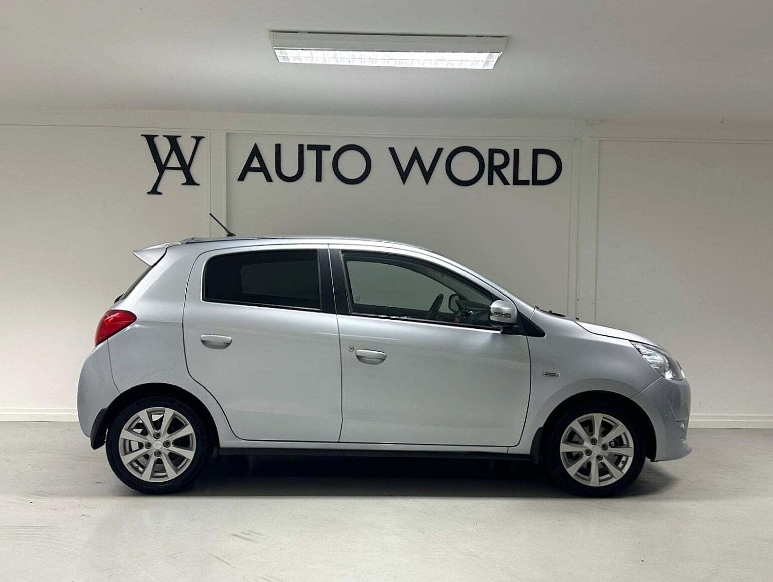 Mitsubishi Space Star 1,2 Intense CVT