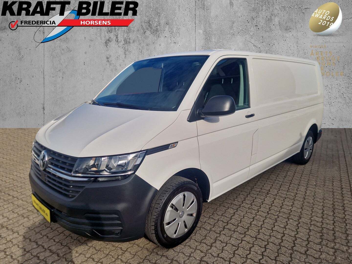 VW Transporter 2,0 TDi 110 Kassevogn lang