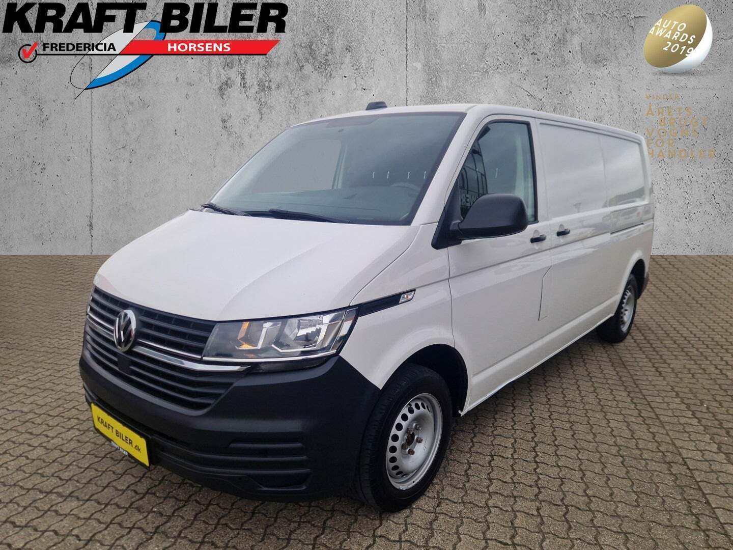 VW Transporter 2,0 TDi 110 Kassevogn lang