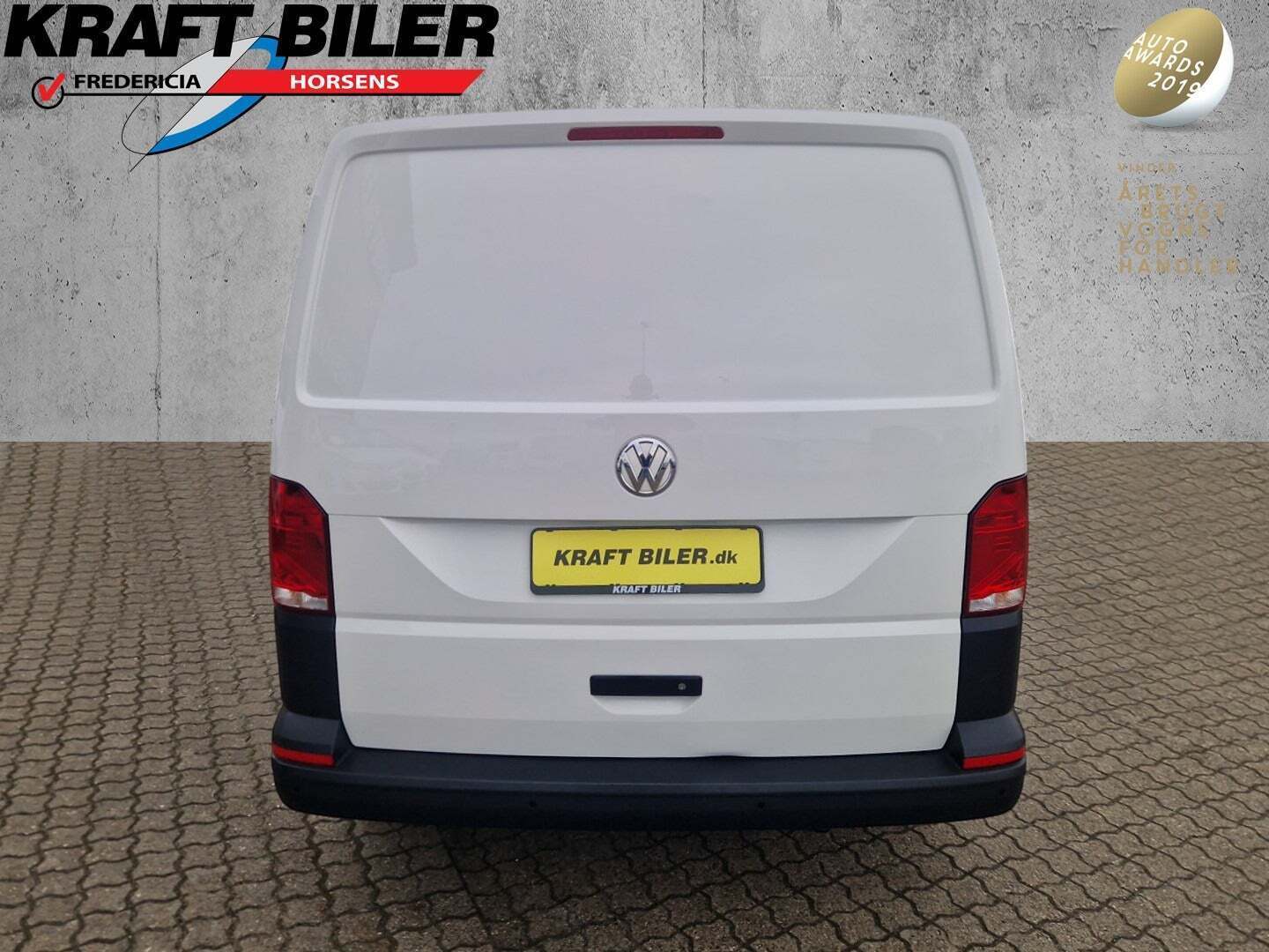 Hvid VW Transporter fra 2020