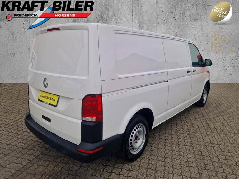 VW Transporter 2,0 TDi 110 Kassevogn lang