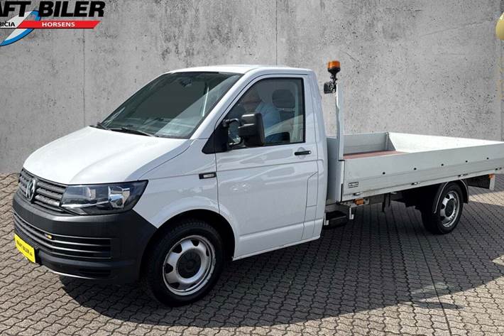 Hvid VW Transporter fra 2021