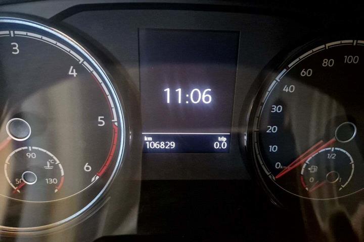 Hvid VW Transporter fra 2021