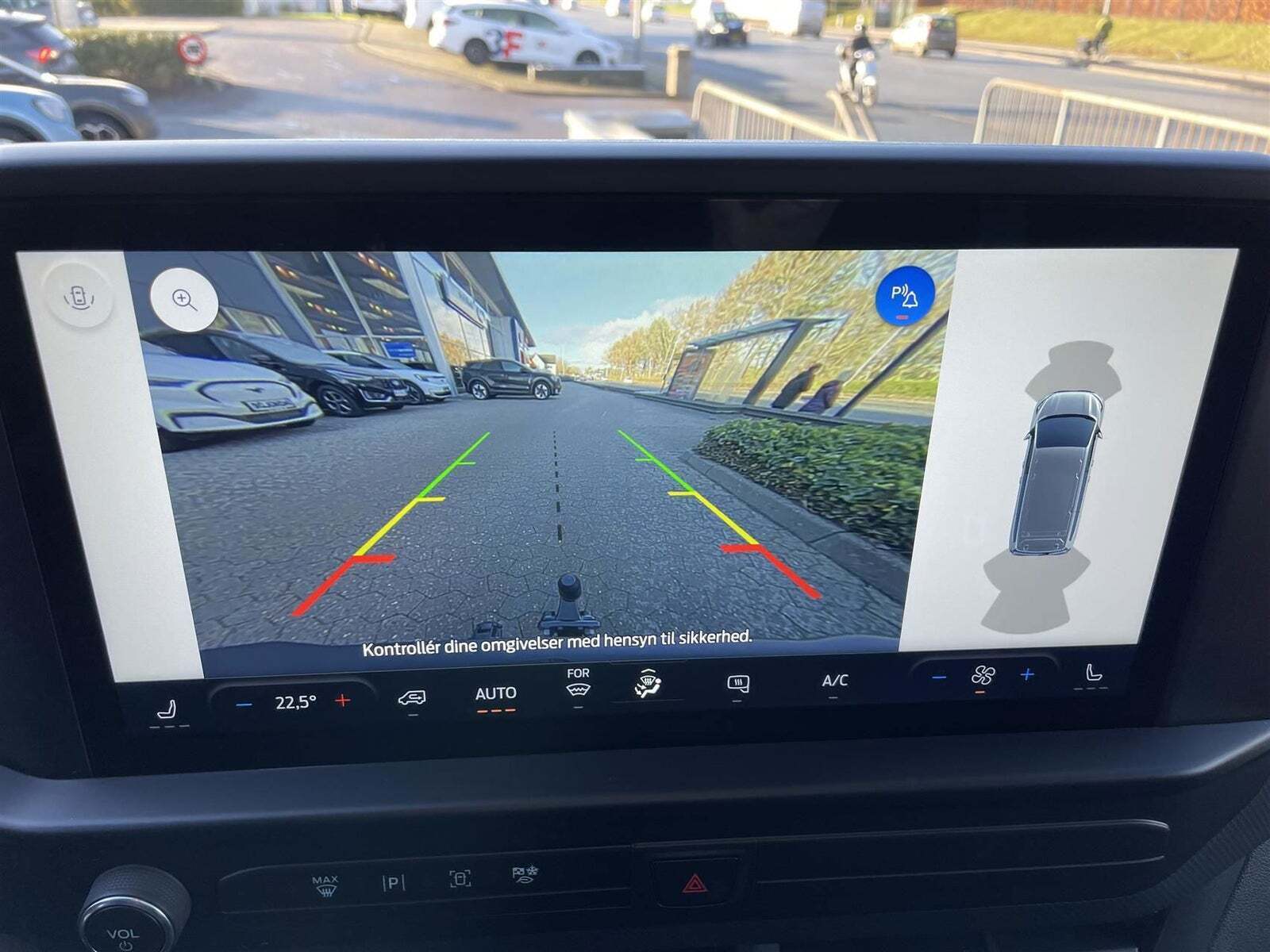 Hvid Ford Transit Custom 300S fra 2024