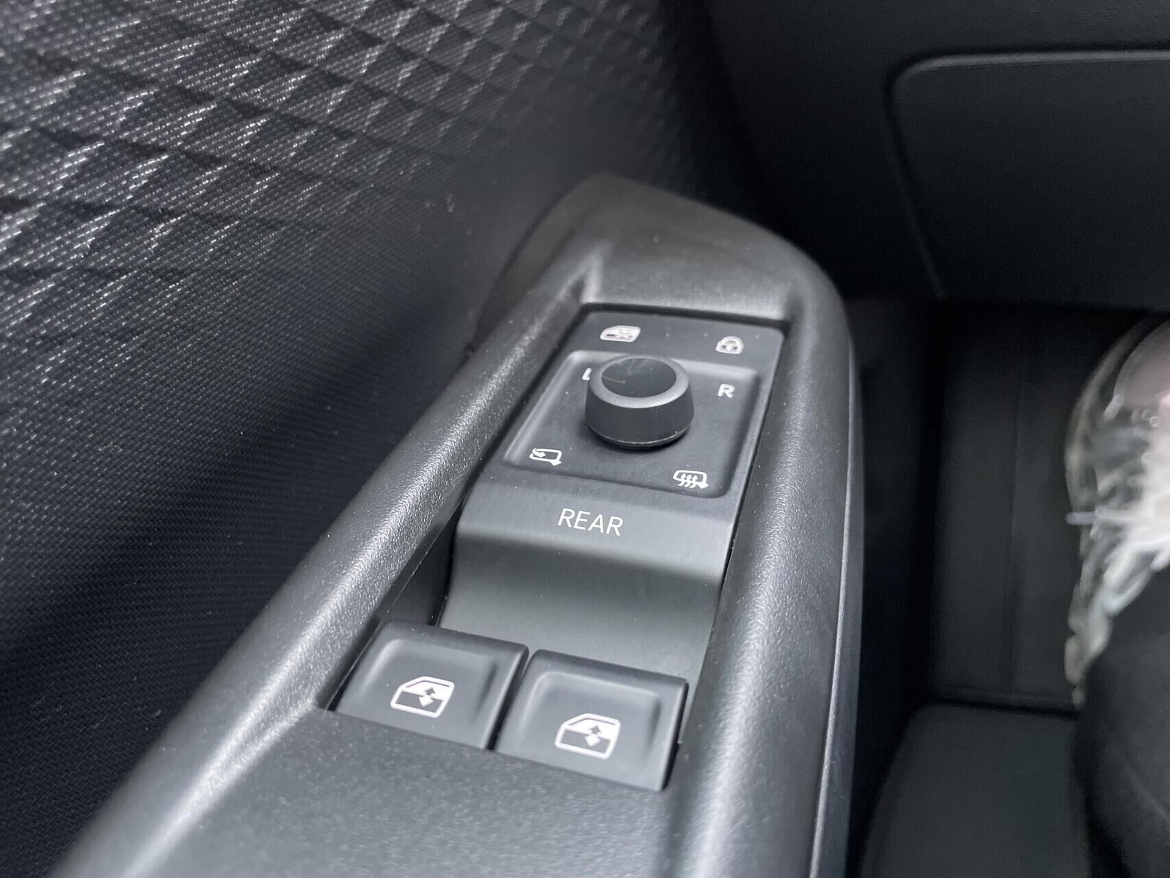 Grå Cupra Born fra 2022