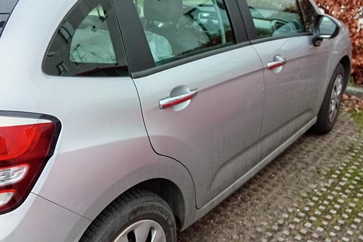 Grå Citroën C3 fra 2014