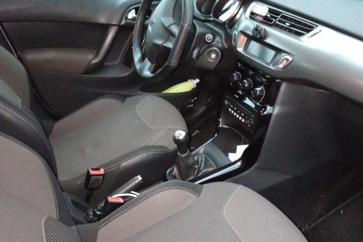 Grå Citroën C3 fra 2014