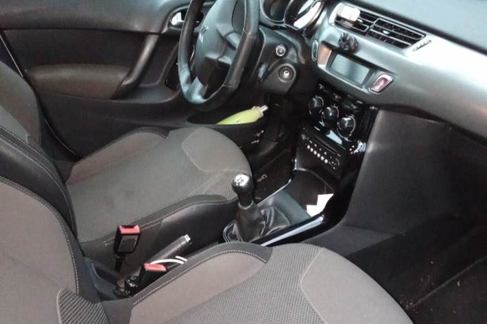 Grå Citroën C3 fra 2014