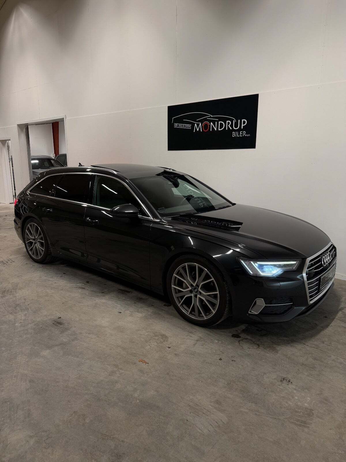 Audi A6 40 TDi S-line Avant quattro S-tr.