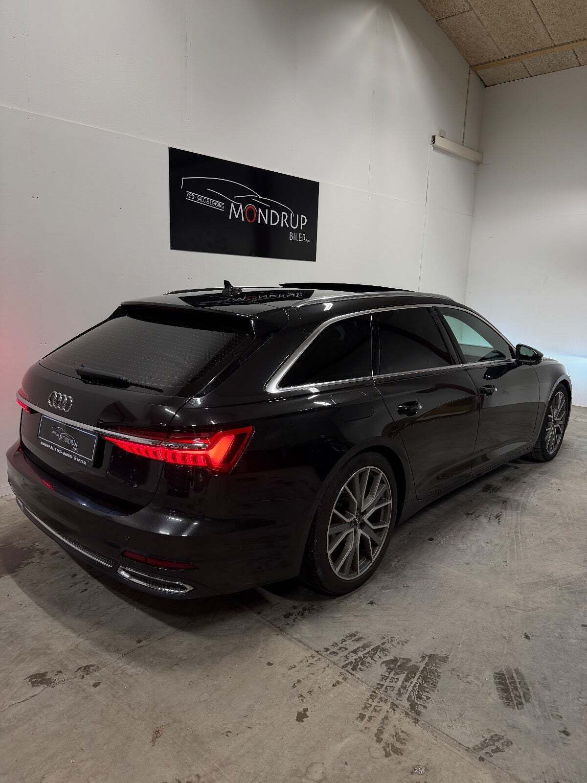 Audi A6 40 TDi S-line Avant quattro S-tr.