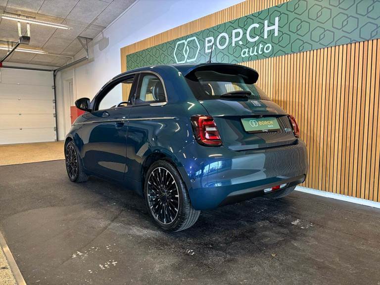 Fiat 500e 42 la Prima