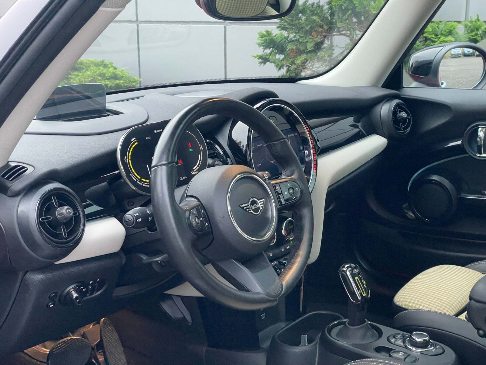 Mini Cooper SE Maximise