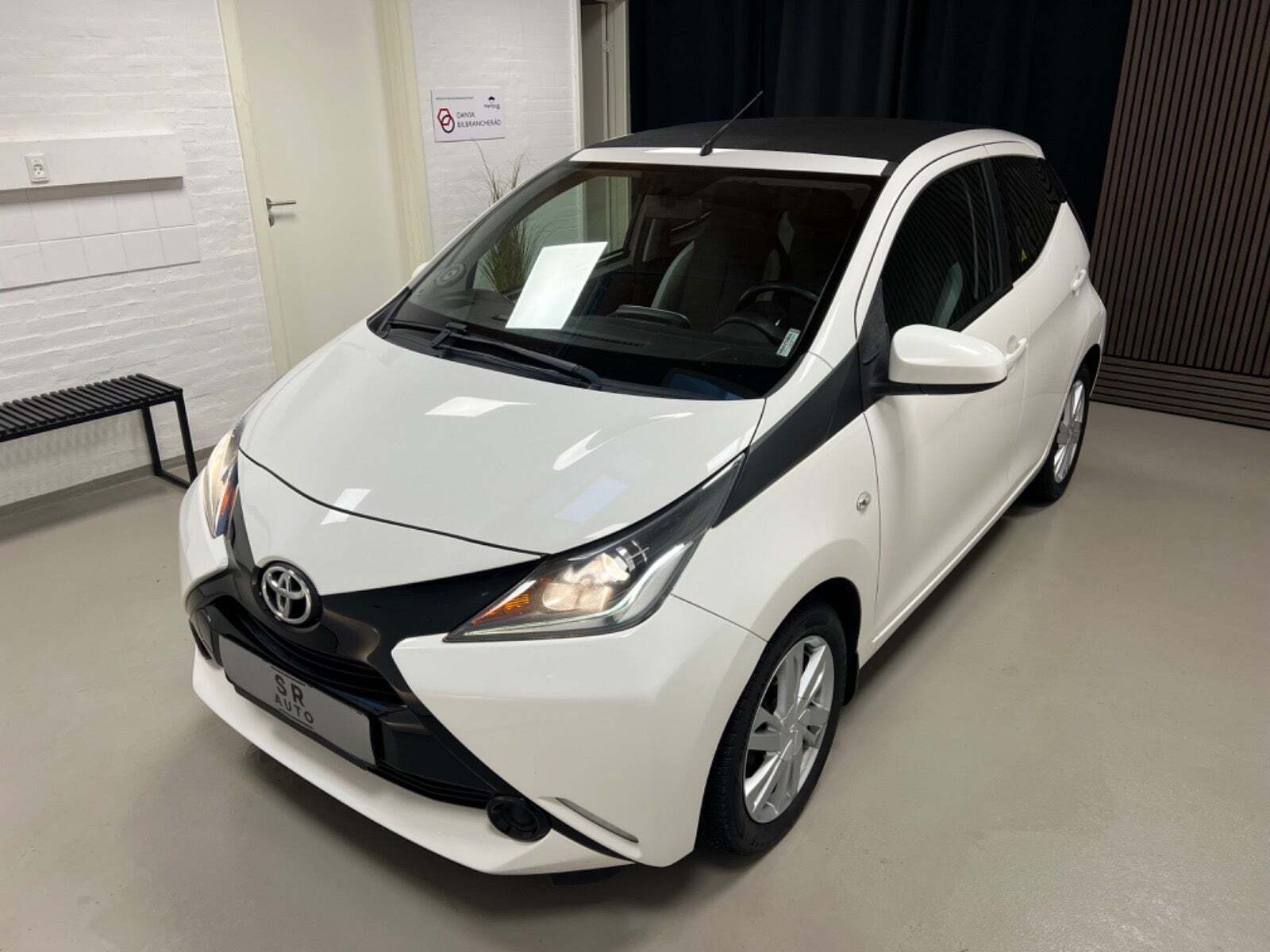 Toyota Aygo 1,0 VVT-i x-sky