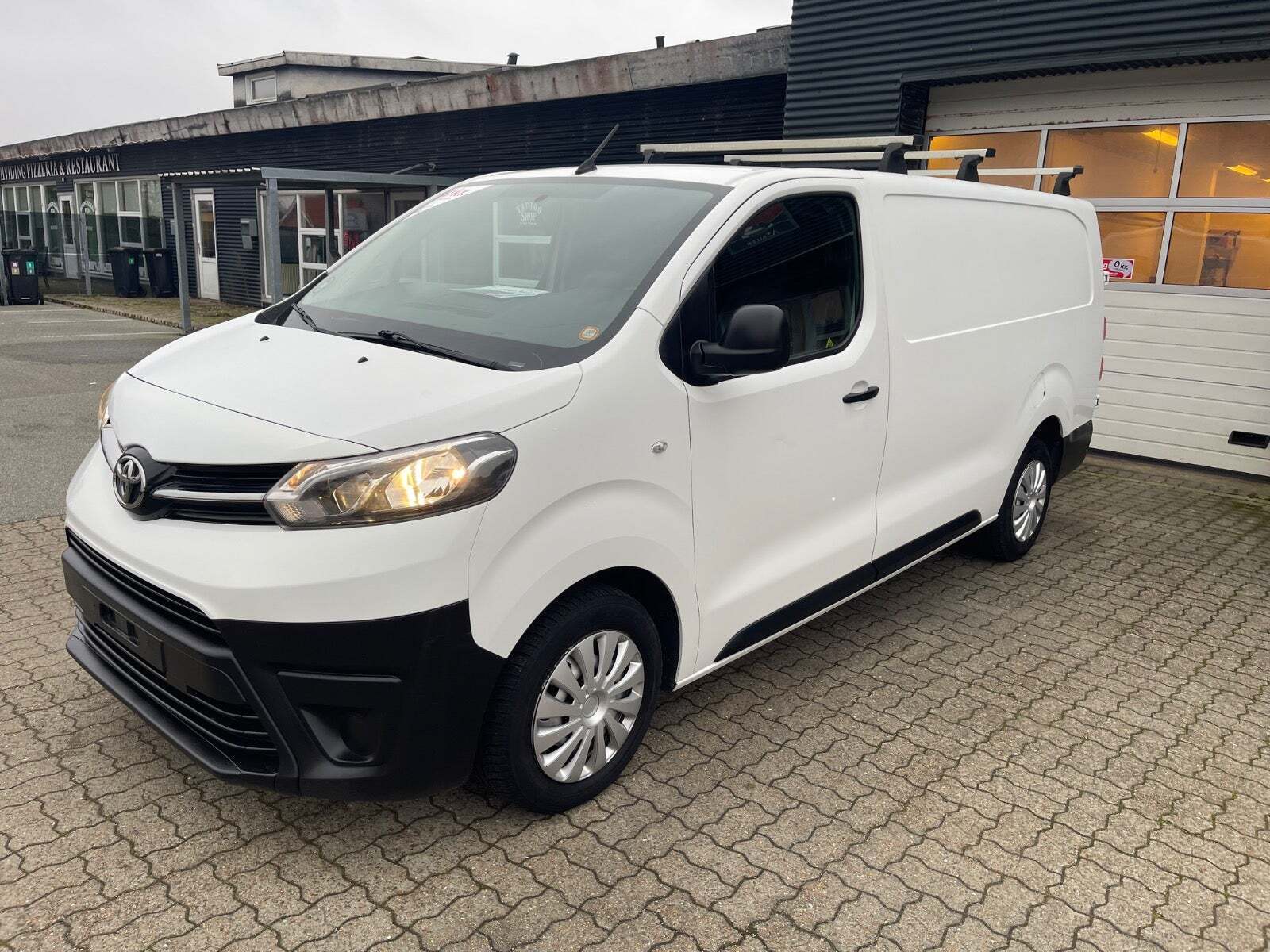 Toyota ProAce 2,0 D 120 Long Base+