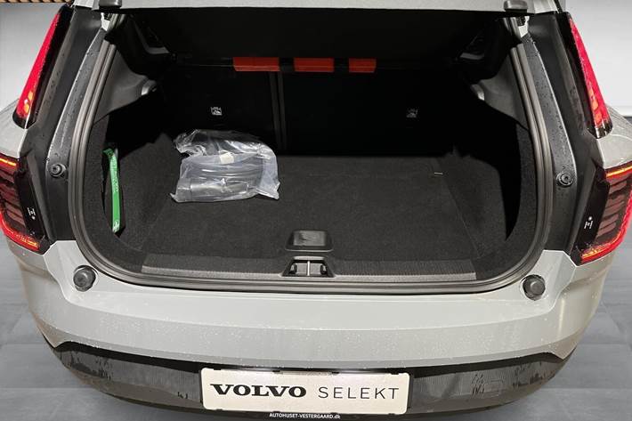 Grå Volvo EX30 fra 2024