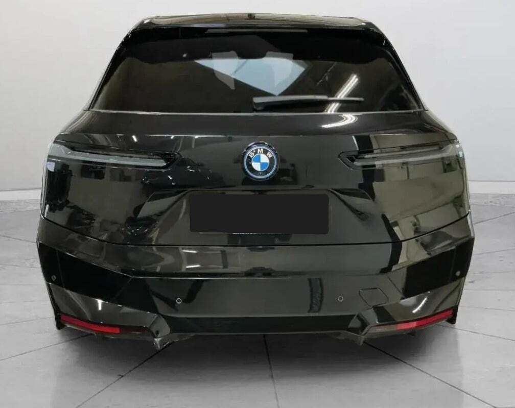 BMW iX xDrive40