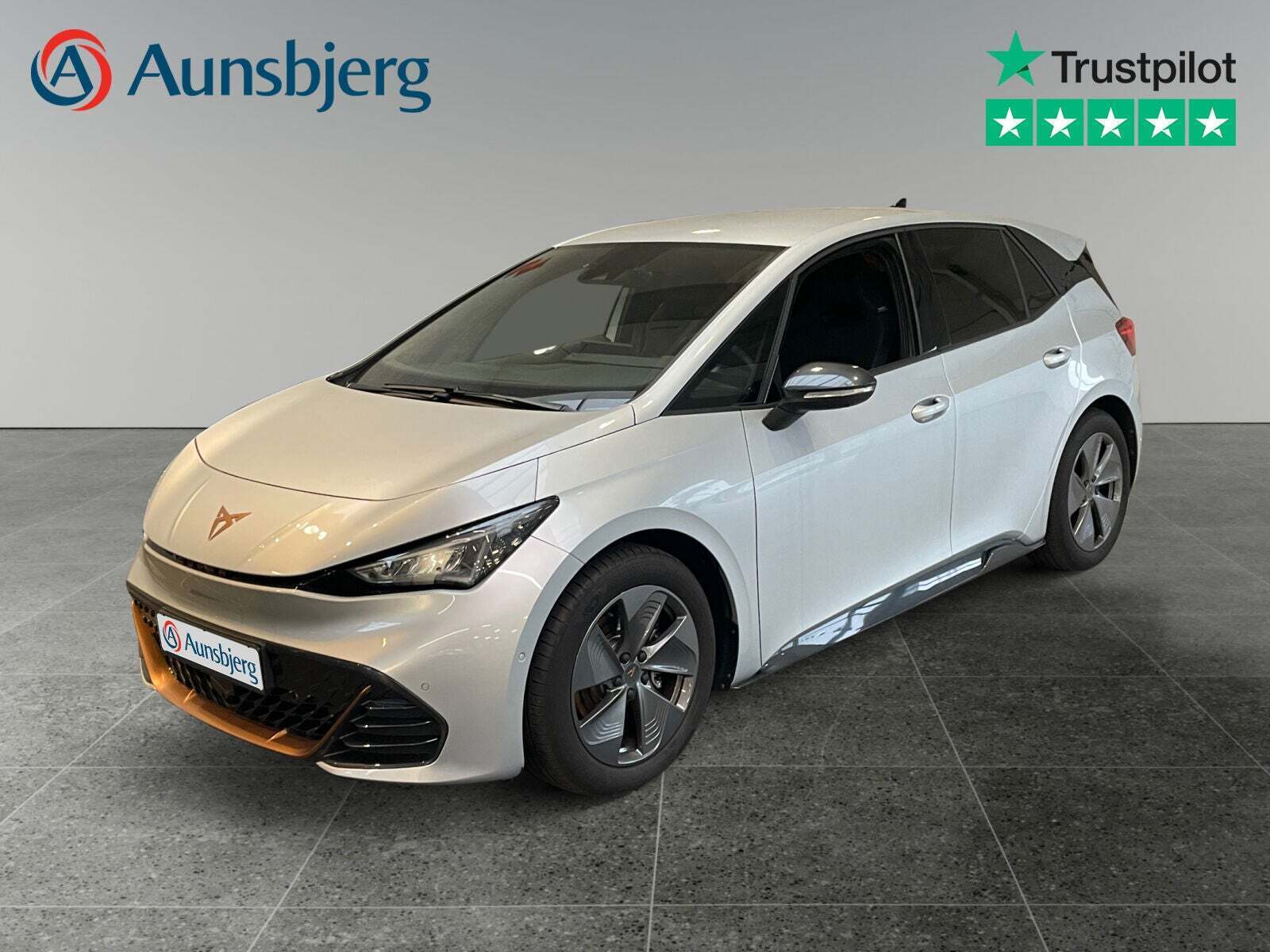 Sølv Cupra Born fra 2024