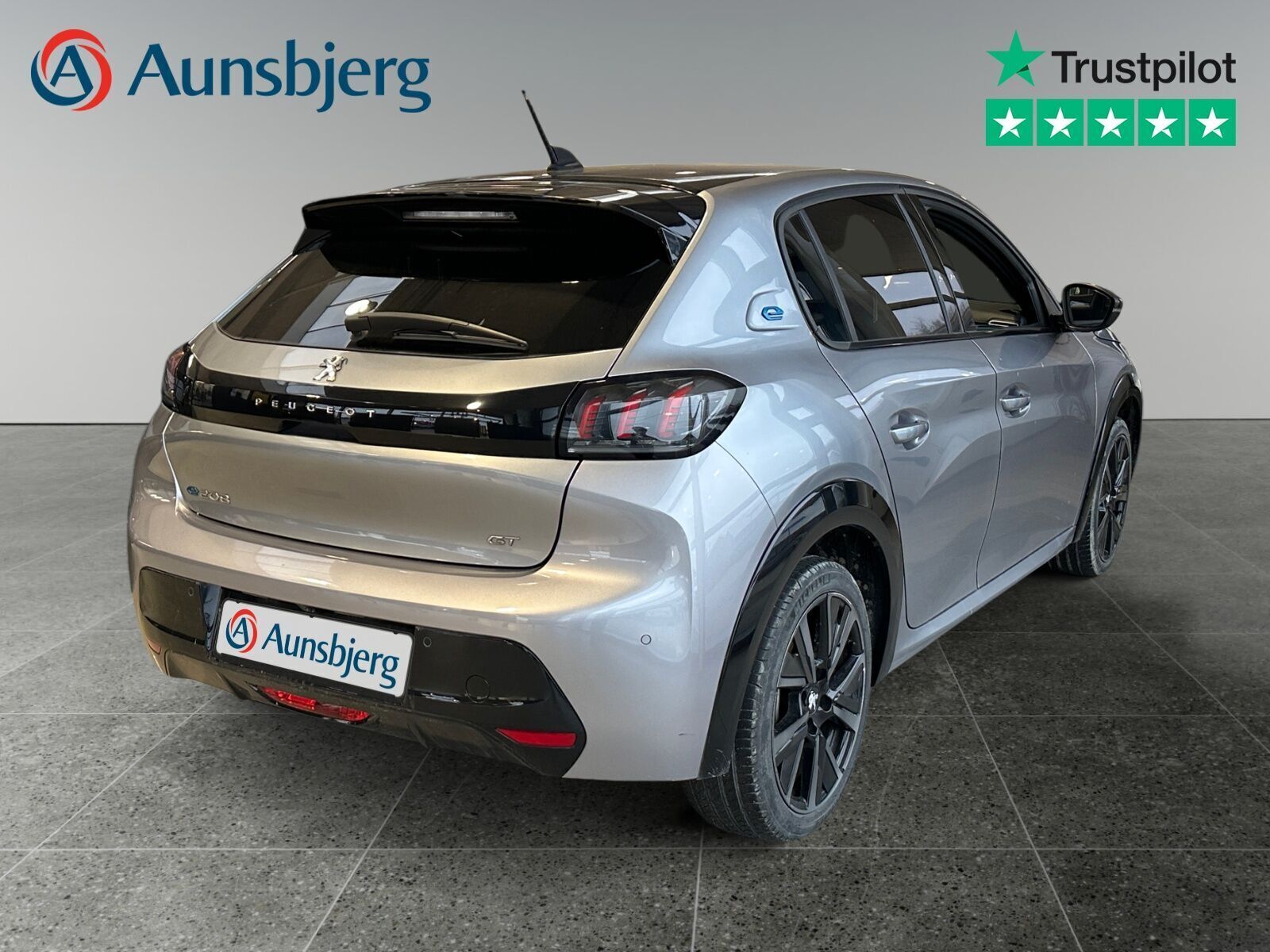 Peugeot e-208 50 GT