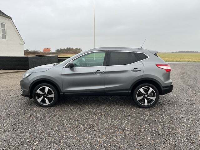 undefined Nissan Qashqai fra 2016