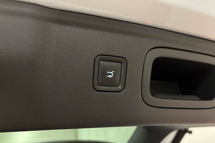 Sølv Leapmotor B10 fra 2025