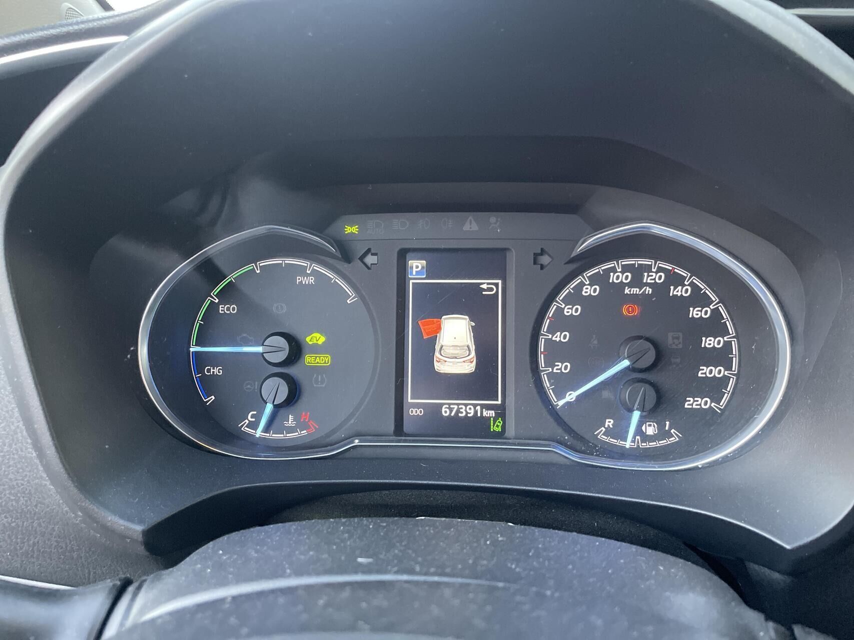 Bronze Toyota Yaris fra 2020