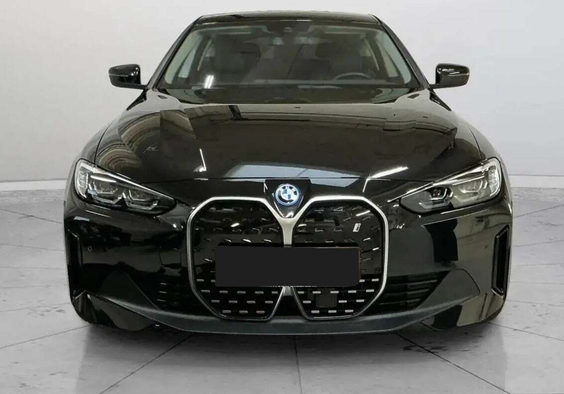 BMW i4 eDrive40