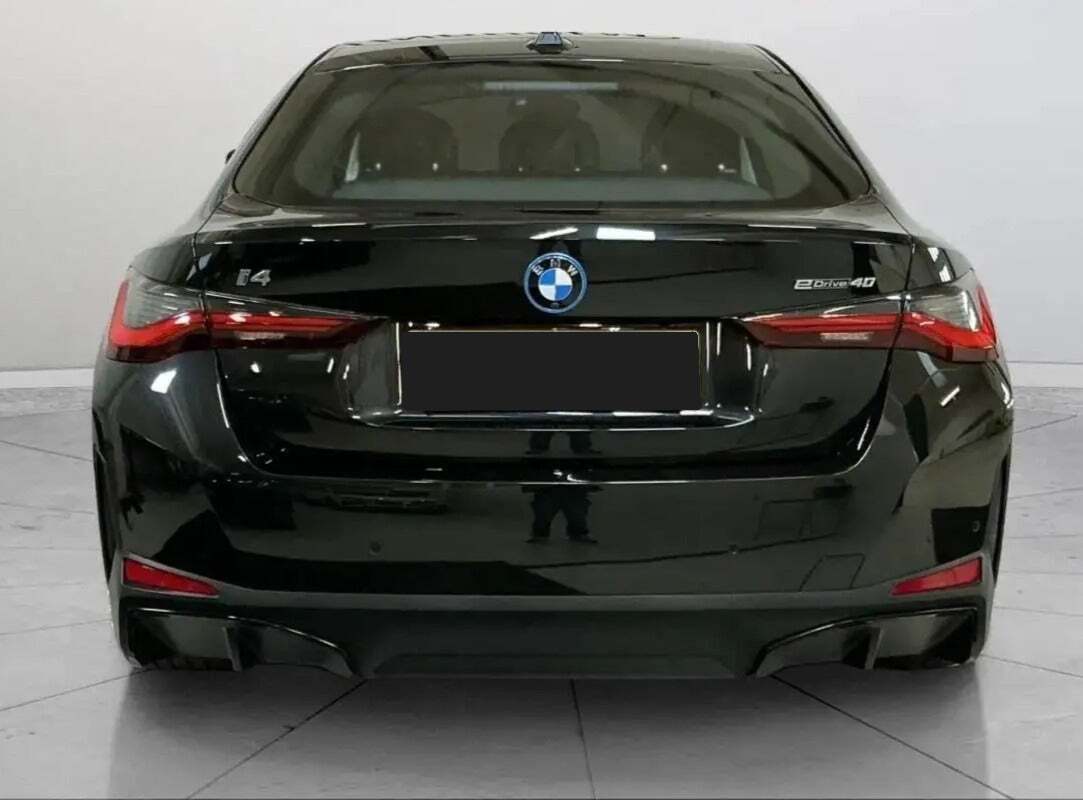 BMW i4 eDrive40