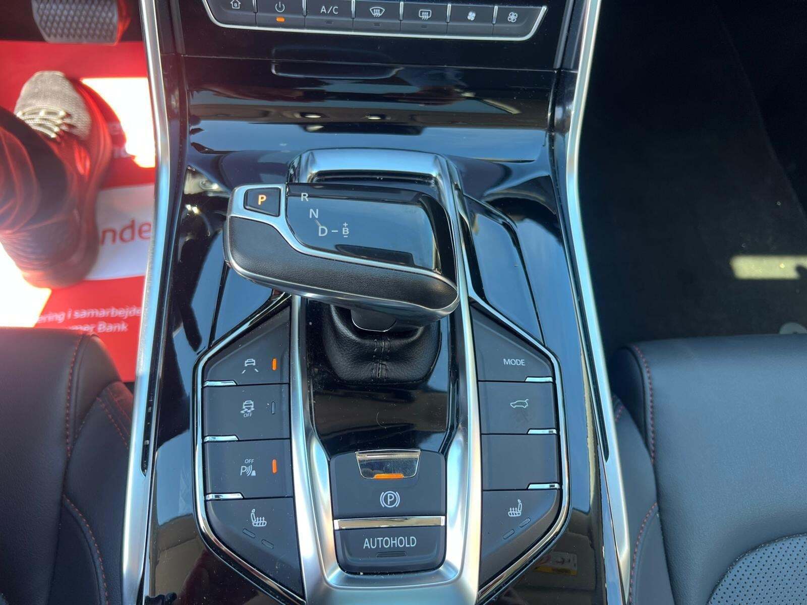 Sort Maxus Euniq6 fra 2023