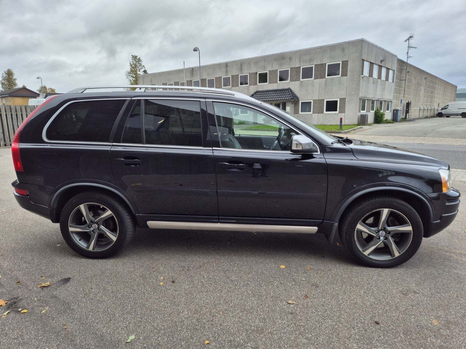 Volvo XC90 2,4 D5 200 R-Design aut. AWD 7prs